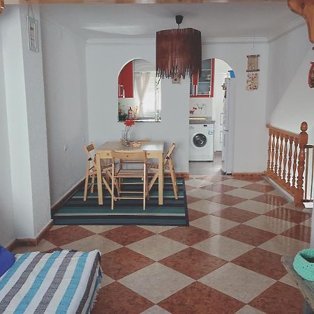 Apartamentos Masbambu Malaga Exterior photo