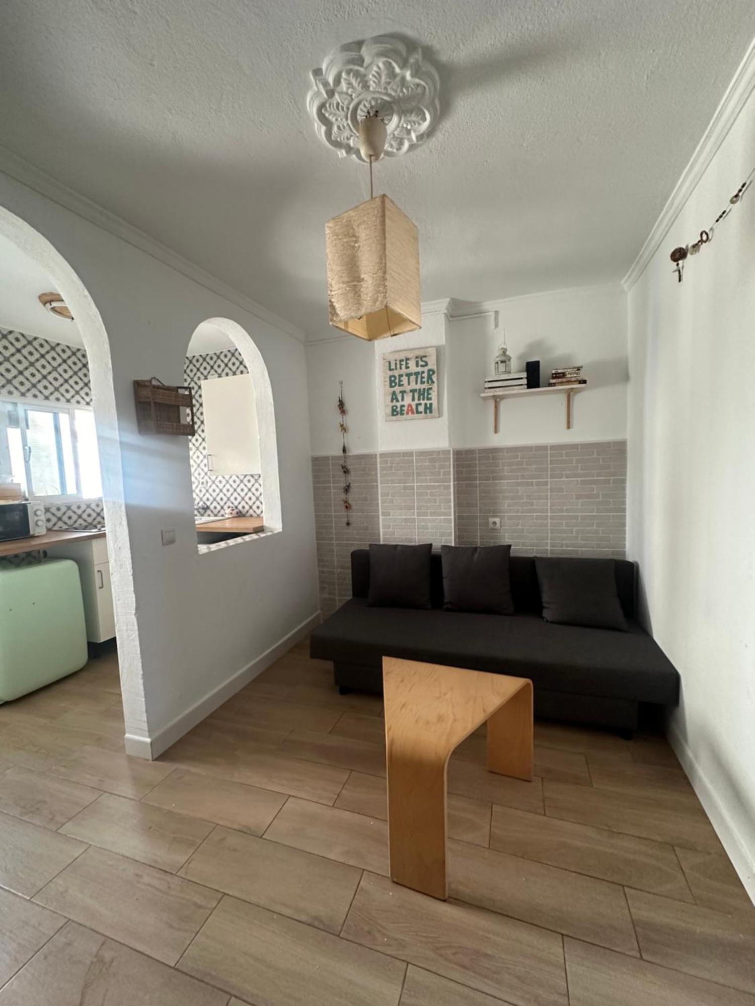 Apartamentos Masbambu Malaga Exterior photo
